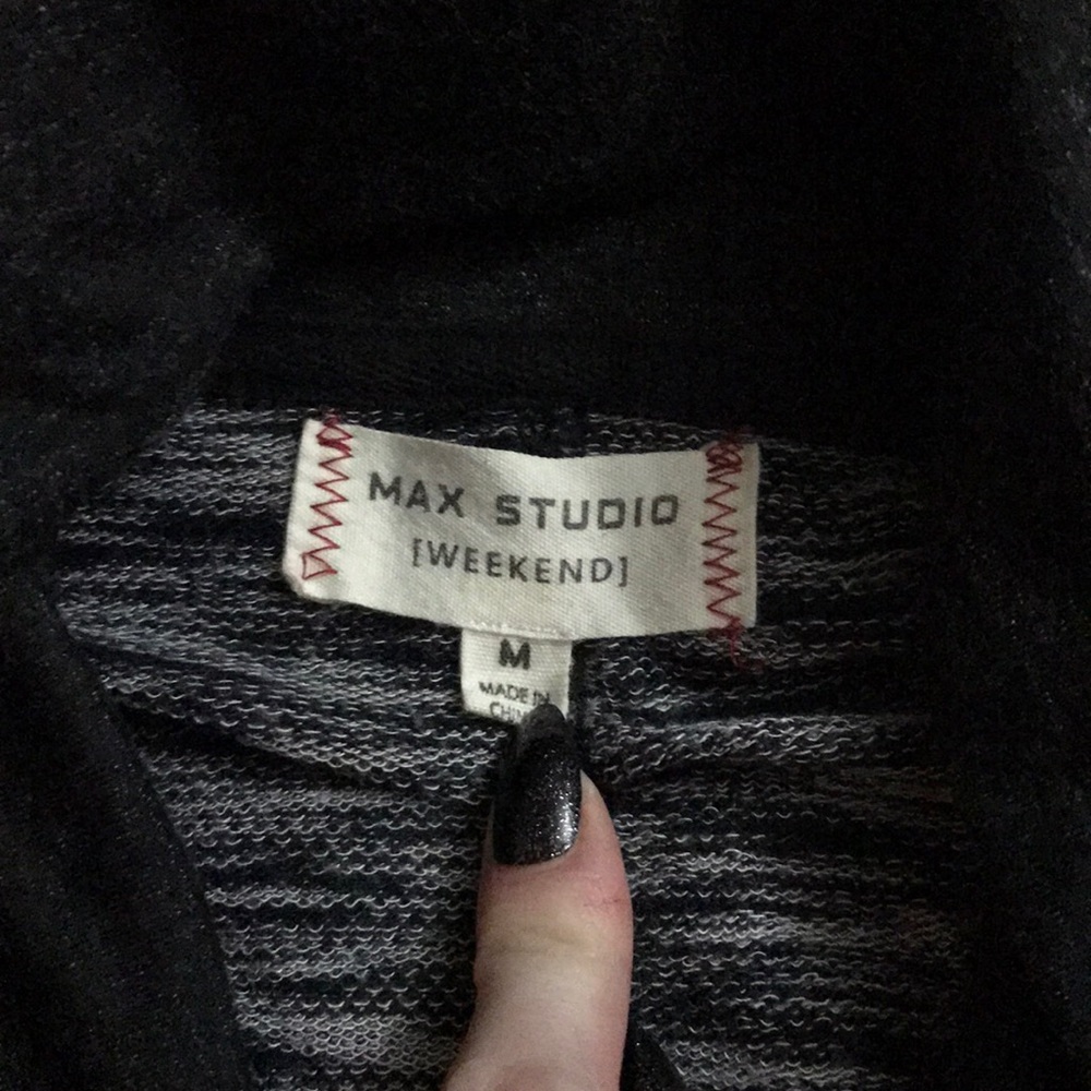 Max Studio Cardigan - Picture 2 of 3